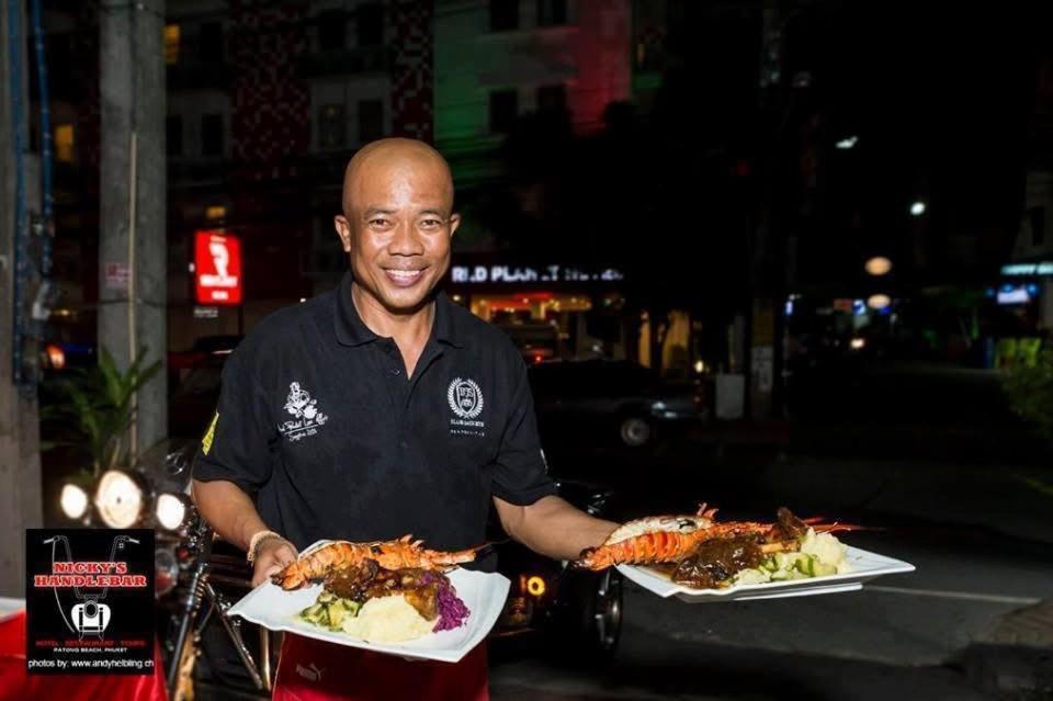 Nicky'S Handlebar Patong Bagian luar foto